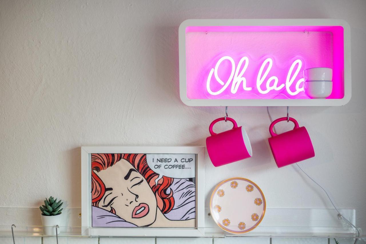 Pop Art Loft Ueber Den Daechern Von Koblenz Coblença Exterior foto