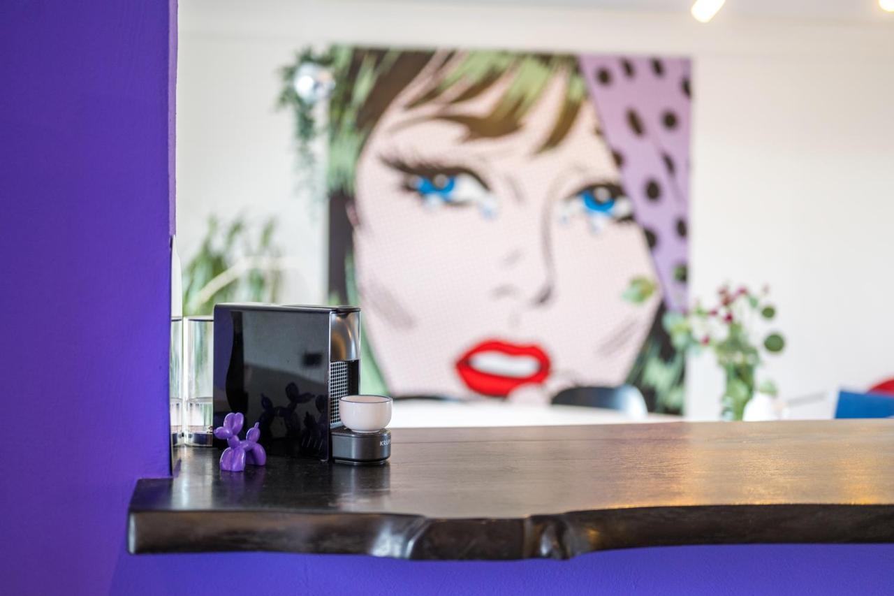Pop Art Loft Ueber Den Daechern Von Koblenz Coblença Exterior foto